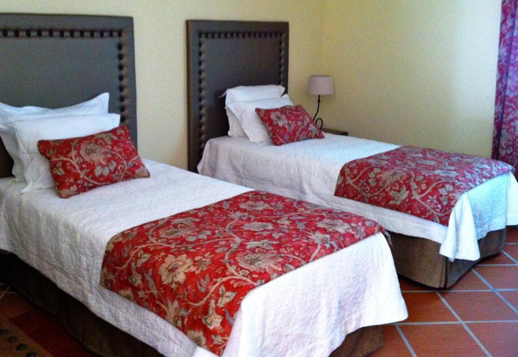Casa Do Largo - Golega - Turismo De Habitacao Hotell Rum bild